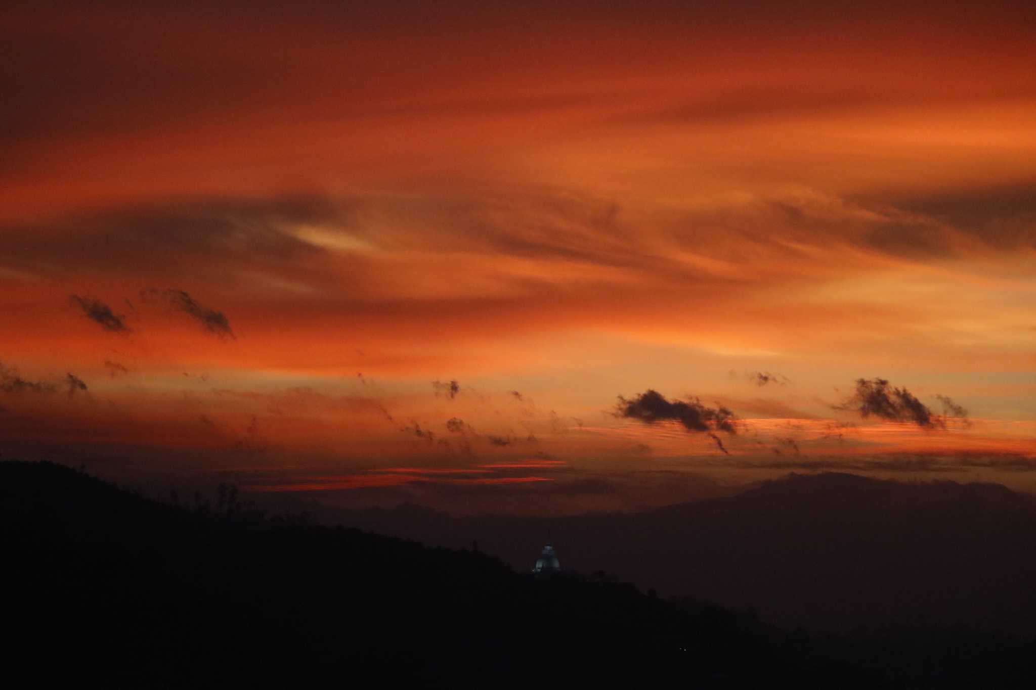 Coucher de soleil sur le temple